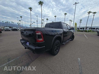 2024 Ram 1500 Rebel Crew Cab Short Bed - miniatura 3