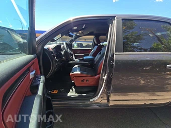 2024 Ram 1500 Rebel Crew Cab Short Bed - miniatura 3