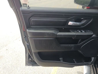 2024 Ram 1500 Tradesman Crew Cab Short Bed - miniatura 9