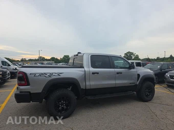 2024 Ram 1500 TRX Crew Cab Short Bed – miniatura 4