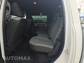 2024 Ram 2500 Big Horn Crew Cab Medium Bed - miniatura 13