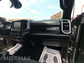 2024 Ram 2500 Big Horn Crew Cab Medium Bed - miniatura 19
