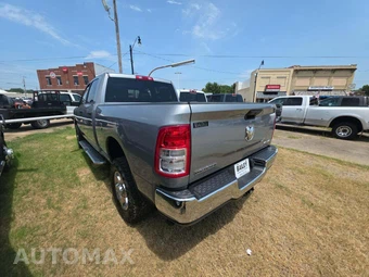 2024 Ram 2500 Big Horn Crew Cab Medium Bed - miniatura 2