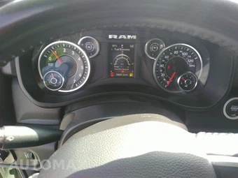 2024 Ram 2500 Big Horn Crew Cab Medium Bed - miniatura 17