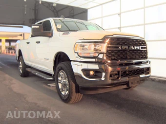 2024 Ram 2500 Big Horn Crew Cab Medium Bed - miniatura 3