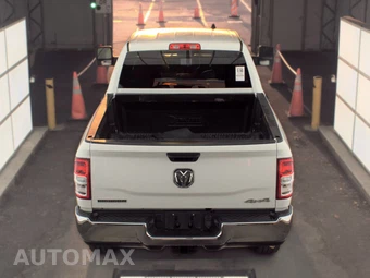2024 Ram 2500 Big Horn Crew Cab Medium Bed - miniatura 5