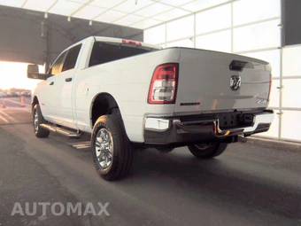 2024 Ram 2500 Big Horn Crew Cab Medium Bed - miniatura 6