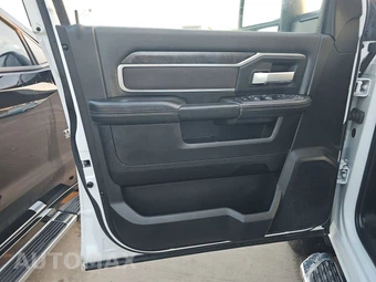 2024 Ram 2500 Big Horn Crew Cab Medium Bed - miniatura 9