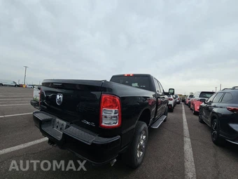 2024 Ram 2500 Big Horn Crew Cab Medium Bed - miniatura 4