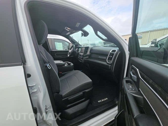 2024 Ram 2500 Big Horn Crew Cab Medium Bed - miniatura 18