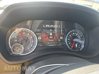 2024 Ram 2500 Big Horn Crew Cab Medium Bed - miniatura 12