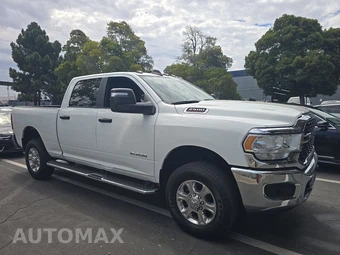 2024 Ram 2500 Big Horn Crew Cab Medium Bed - miniatura 3