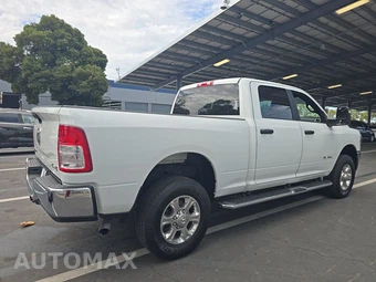 2024 Ram 2500 Big Horn Crew Cab Medium Bed - miniatura 4