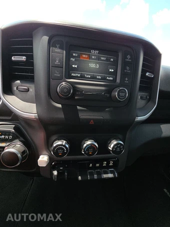 2024 Ram 2500 Big Horn Crew Cab Medium Bed - miniatura 11