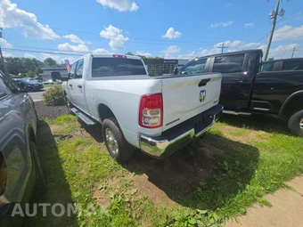 2024 Ram 2500 Big Horn Crew Cab Medium Bed - miniatura 2