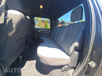 2024 Ram 2500 Big Horn Crew Cab Medium Bed - miniatura 13