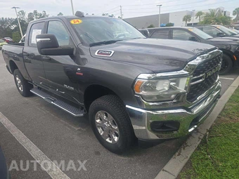 2024 Ram 2500 Big Horn Crew Cab Medium Bed - miniatura 4
