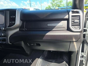 2024 Ram 2500 Big Horn Crew Cab Medium Bed - miniatura 16