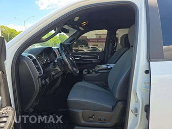 2024 Ram 2500 Big Horn Crew Cab Medium Bed - miniatura 3
