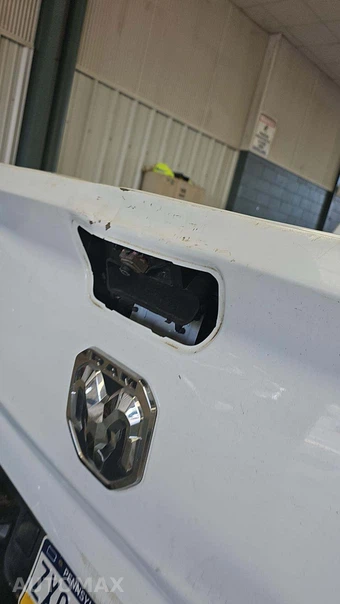 2024 Ram 2500 Big Horn Crew Cab Medium Bed - miniatura 9