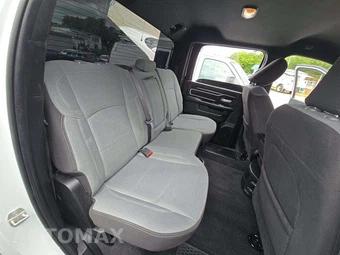 2024 Ram 2500 Big Horn Crew Cab Medium Bed - miniatura 16