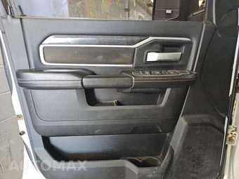 2024 Ram 2500 Big Horn Crew Cab Medium Bed - miniatura 9