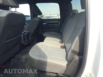 2024 Ram 2500 Big Horn Crew Cab Medium Bed - miniatura 13