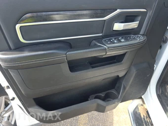 2024 Ram 2500 Big Horn Crew Cab Medium Bed - miniatura 9