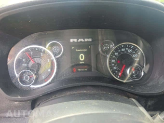 2024 Ram 2500 Big Horn Crew Cab Medium Bed - miniatura 9