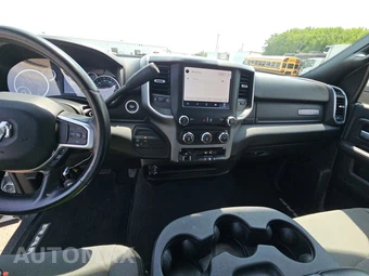 2024 Ram 2500 Big Horn Crew Cab Medium Bed - miniatura 11