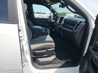 2024 Ram 2500 Big Horn Crew Cab Medium Bed - miniatura 8