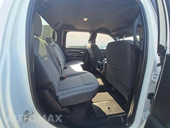 2024 Ram 2500 Big Horn Crew Cab Medium Bed - miniatura 16