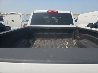 2024 Ram 2500 Big Horn Crew Cab Medium Bed - miniatura 16