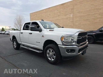 2024 Ram 2500 Big Horn Crew Cab Medium Bed - miniatura 4