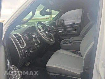 2024 Ram 2500 Big Horn Crew Cab Medium Bed - miniatura 13