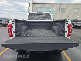 2024 Ram 2500 Big Horn Crew Cab Medium Bed – miniatura 11