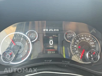 2024 Ram 2500 Big Horn Crew Cab Medium Bed - miniatura 12
