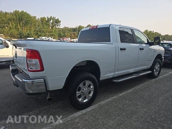 2024 Ram 2500 Big Horn Crew Cab Medium Bed - miniatura 4