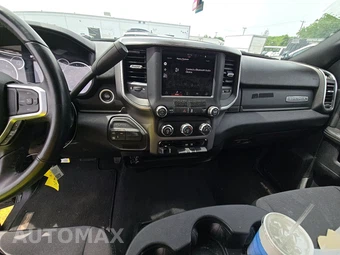 2024 Ram 2500 Big Horn Crew Cab Medium Bed - miniatura 11