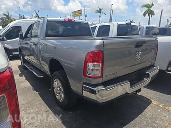 2024 Ram 2500 Big Horn Crew Cab Medium Bed - miniatura 2
