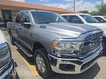2024 Ram 2500 Big Horn Crew Cab Medium Bed - miniatura 4