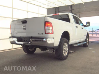 2024 Ram 2500 Big Horn Crew Cab Medium Bed - miniatura 4