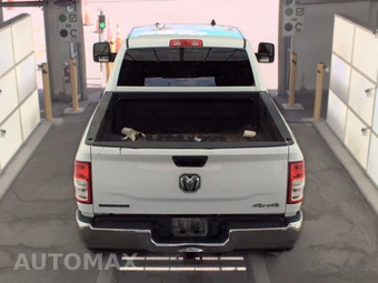 2024 Ram 2500 Big Horn Crew Cab Medium Bed - miniatura 5