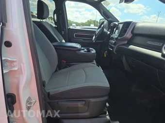 2024 Ram 2500 Big Horn Crew Cab Medium Bed - miniatura 8