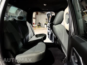2024 Ram 2500 Big Horn Crew Cab Medium Bed - miniatura 23