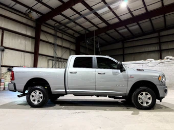 2024 Ram 2500 Big Horn Crew Cab Medium Bed - miniatura 5