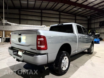 2024 Ram 2500 Big Horn Crew Cab Medium Bed - miniatura 6