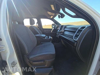 2024 Ram 2500 Big Horn Crew Cab Medium Bed - miniatura 18