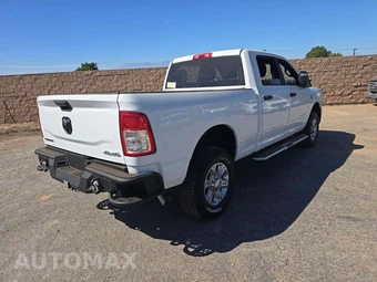 2024 Ram 2500 Big Horn Crew Cab Medium Bed - miniatura 3