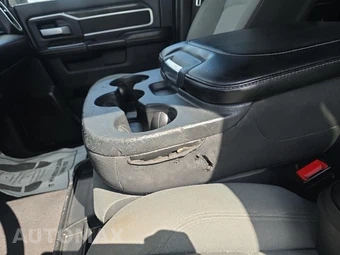 2024 Ram 2500 Big Horn Crew Cab Medium Bed – miniatura 22